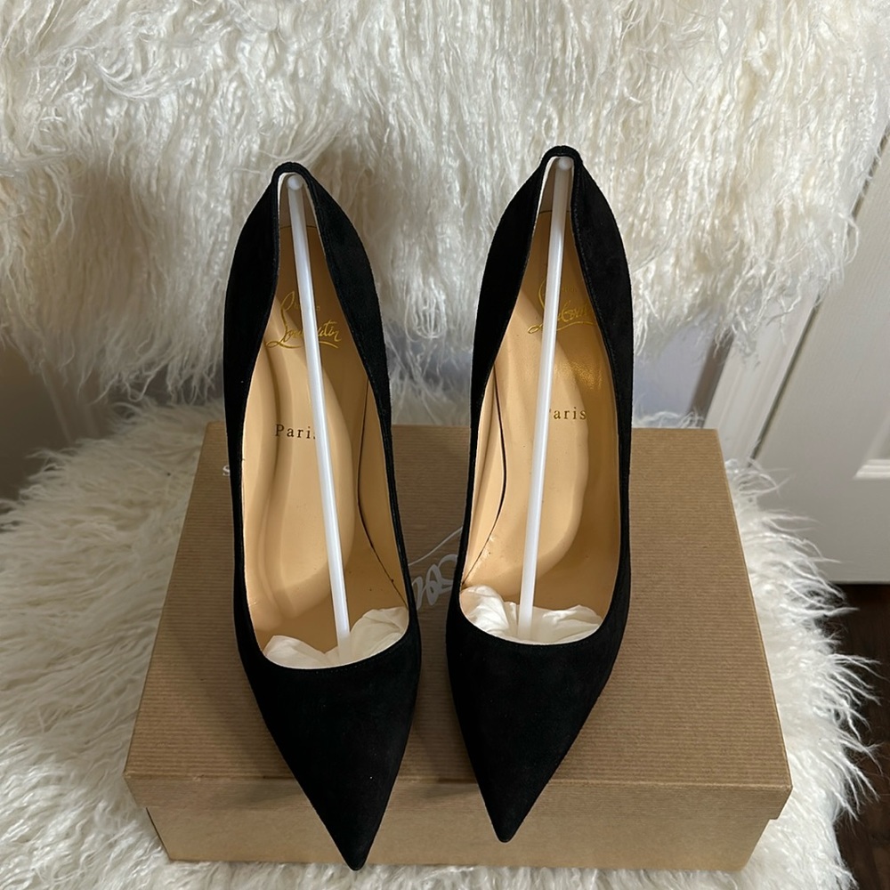 Christian Louboutin So Kate size 43